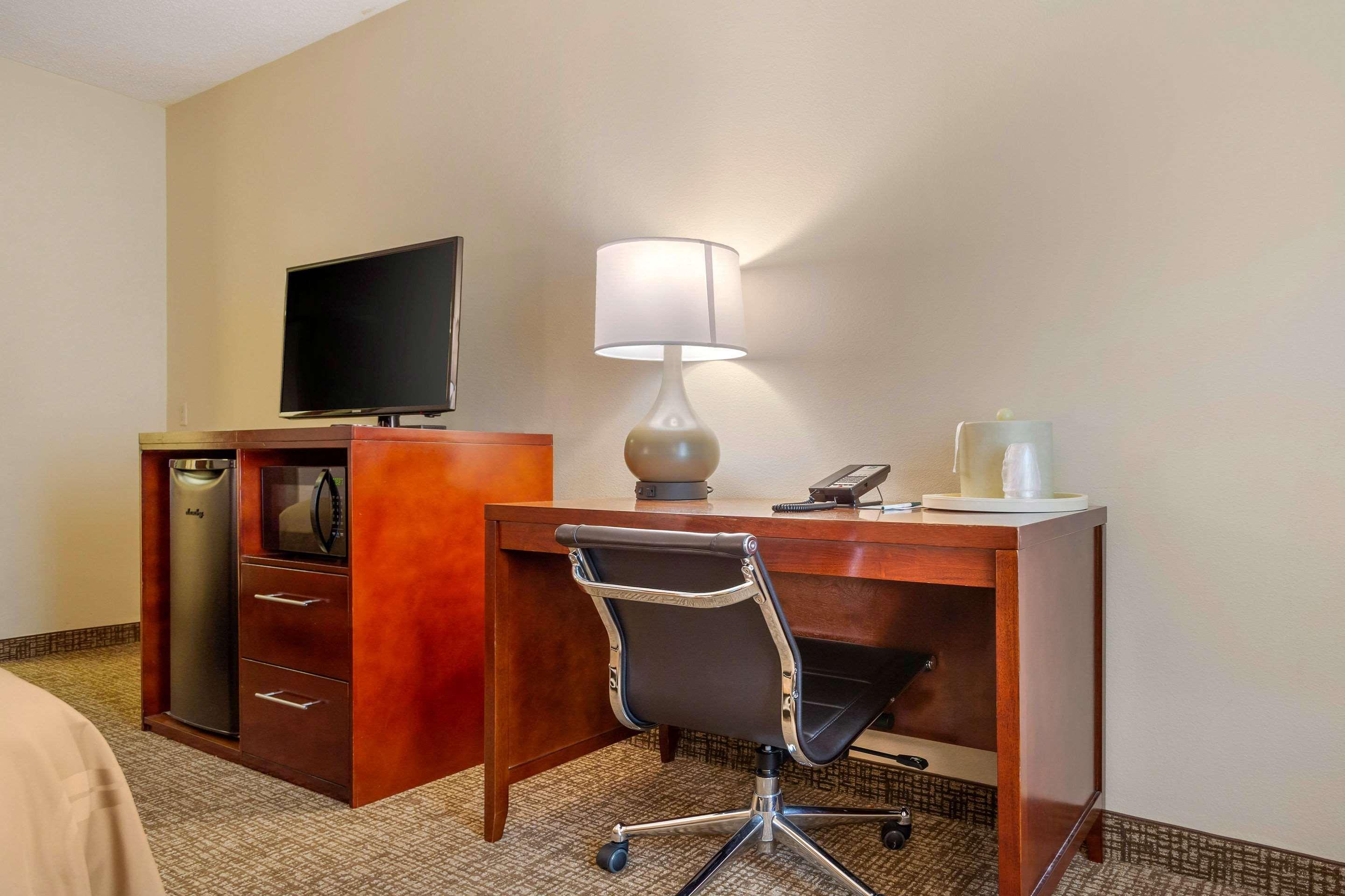 Quality Inn & Suites Olde Town Portsmouth Zewnętrze zdjęcie