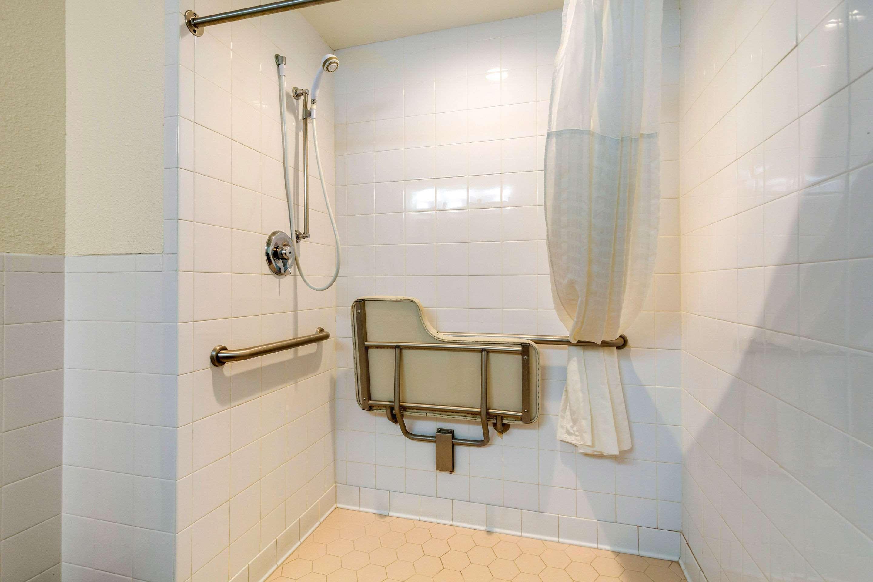 Quality Inn & Suites Olde Town Portsmouth Zewnętrze zdjęcie