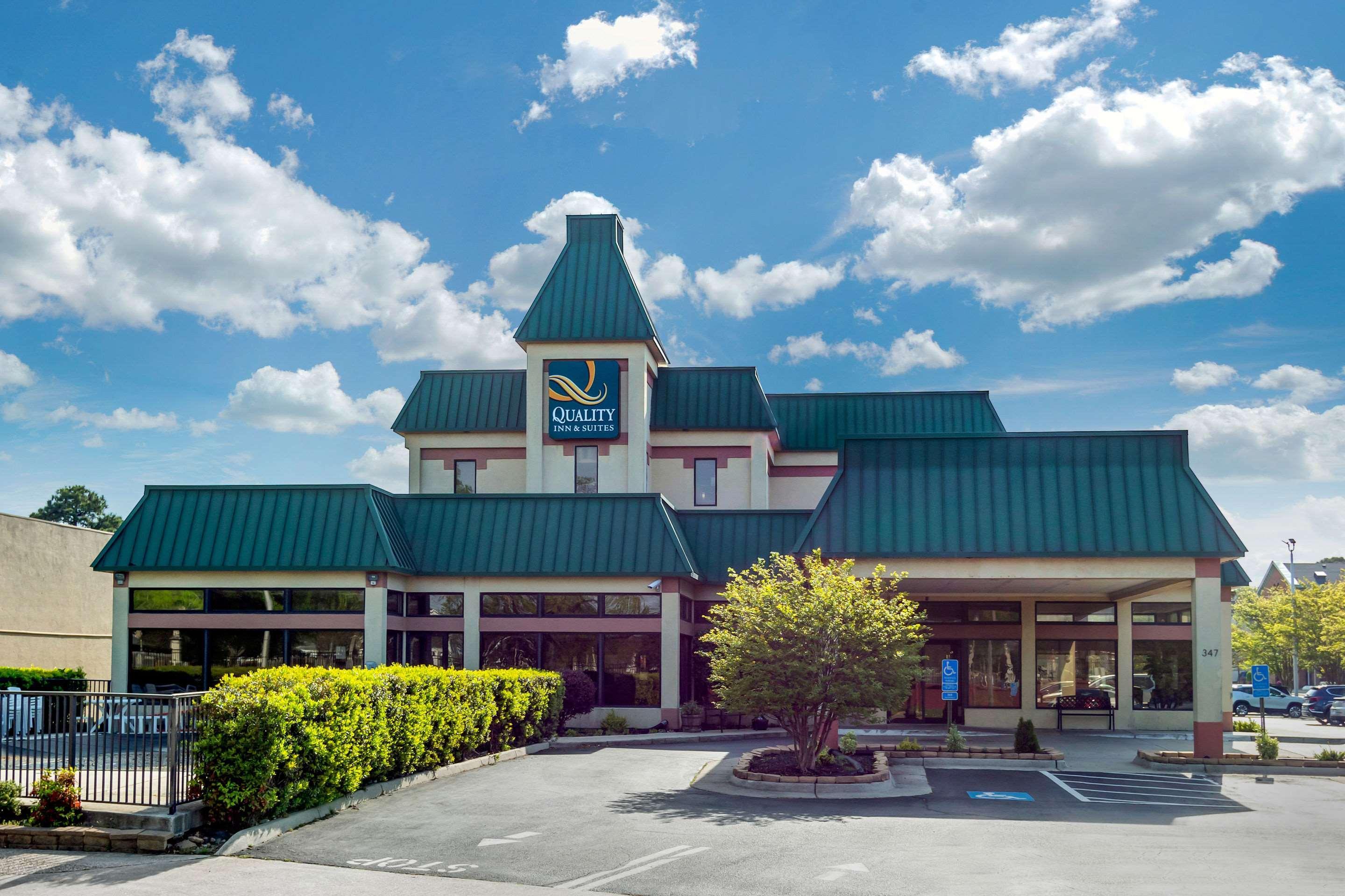 Quality Inn & Suites Olde Town Portsmouth Zewnętrze zdjęcie