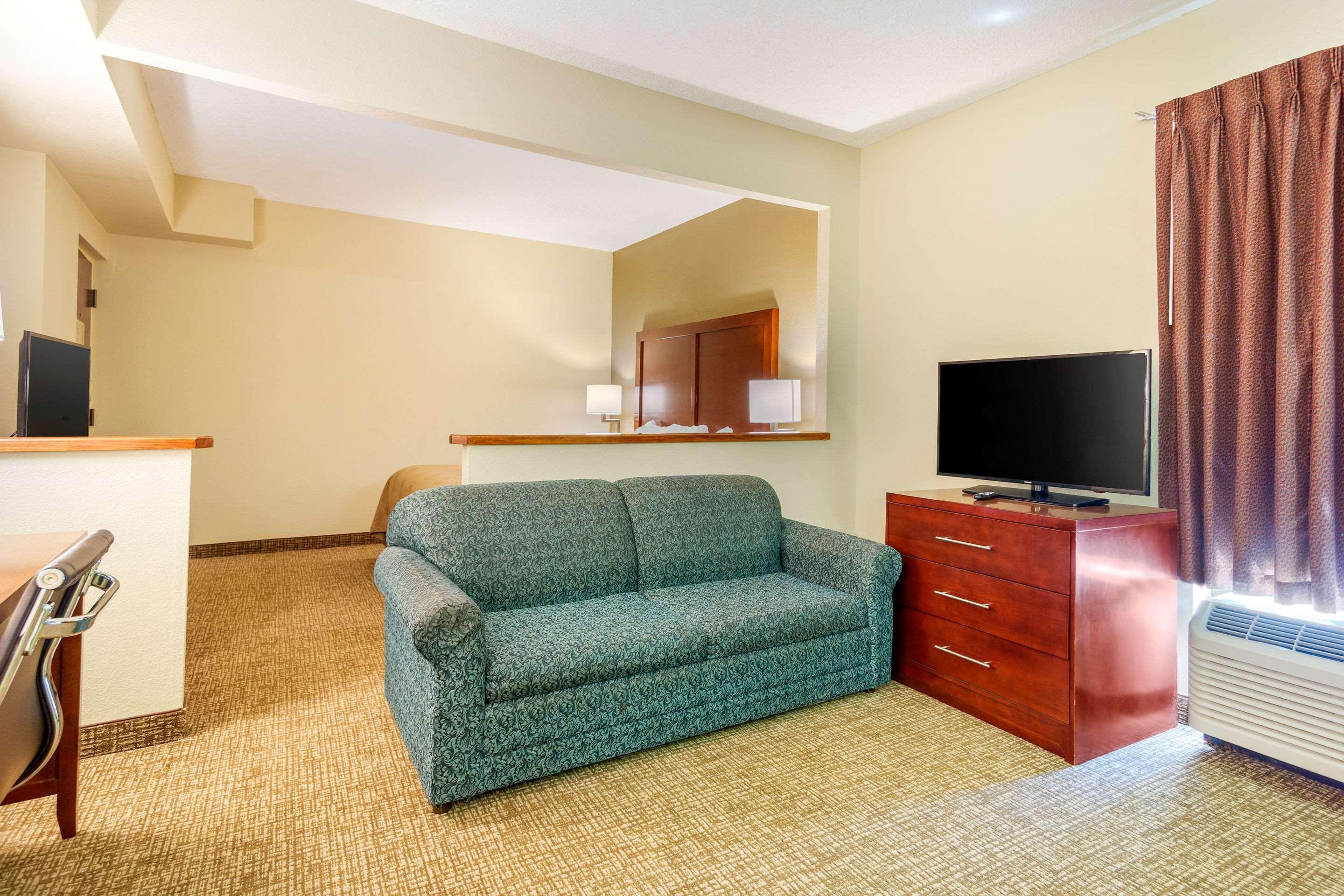 Quality Inn & Suites Olde Town Portsmouth Zewnętrze zdjęcie