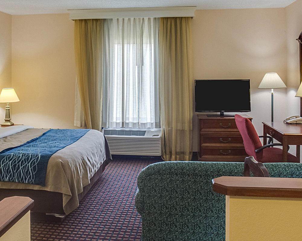 Quality Inn & Suites Olde Town Portsmouth Zewnętrze zdjęcie
