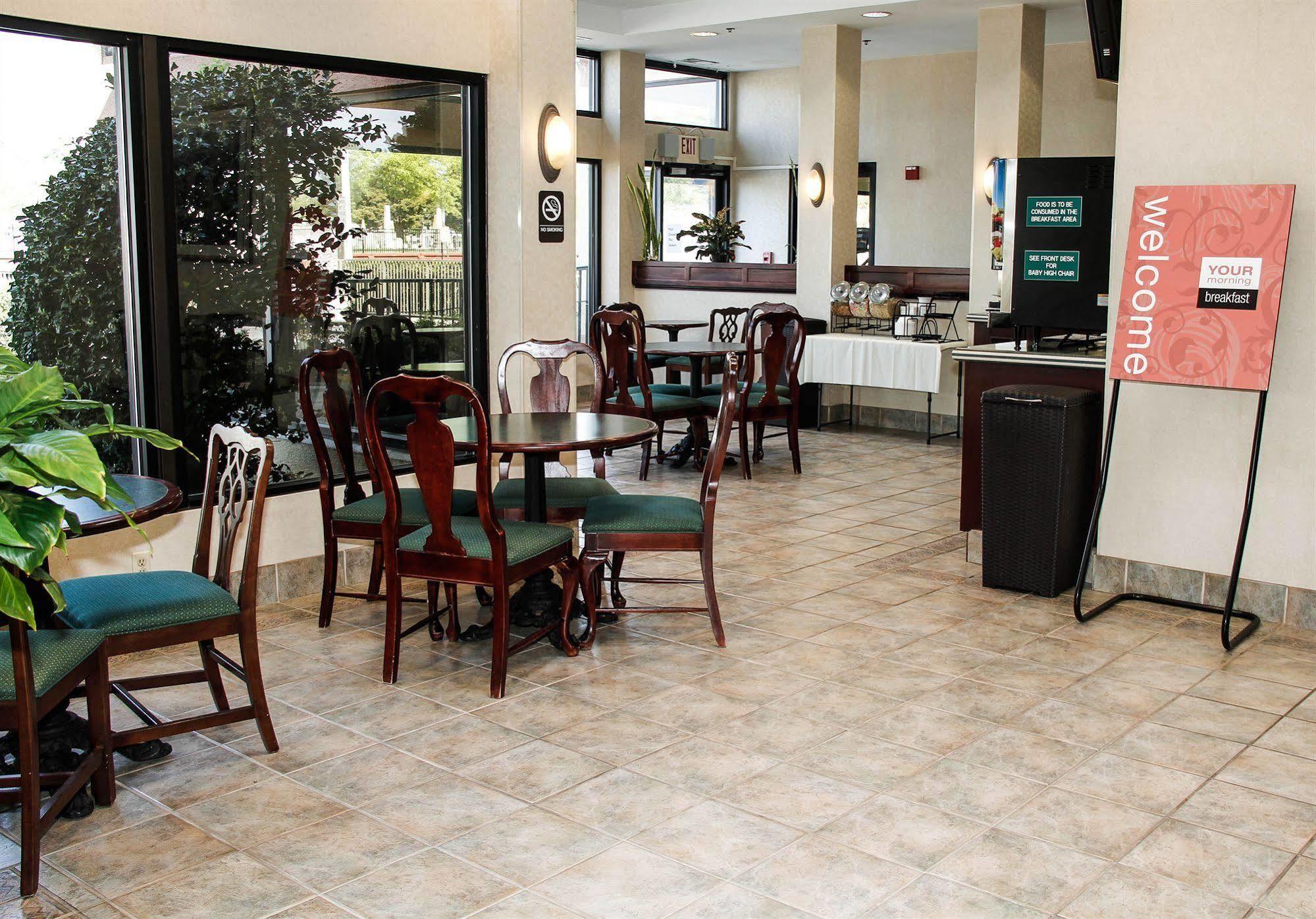 Quality Inn & Suites Olde Town Portsmouth Zewnętrze zdjęcie